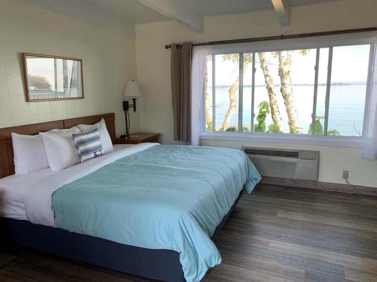 Beachfront Inn Baileys Harbor Eksteriør billede